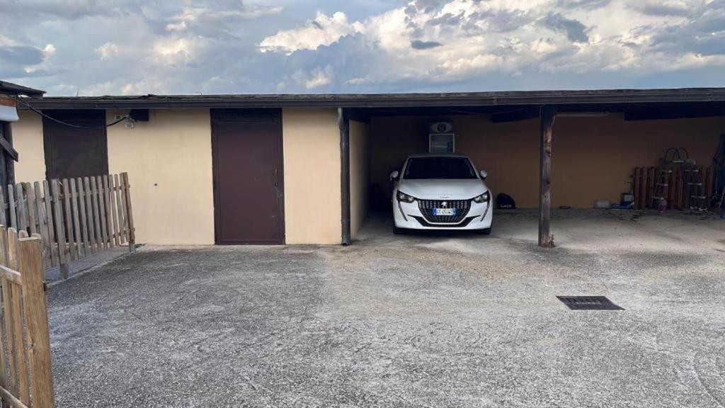 Lizzies Hus Apartment Fiumicino Exterior photo